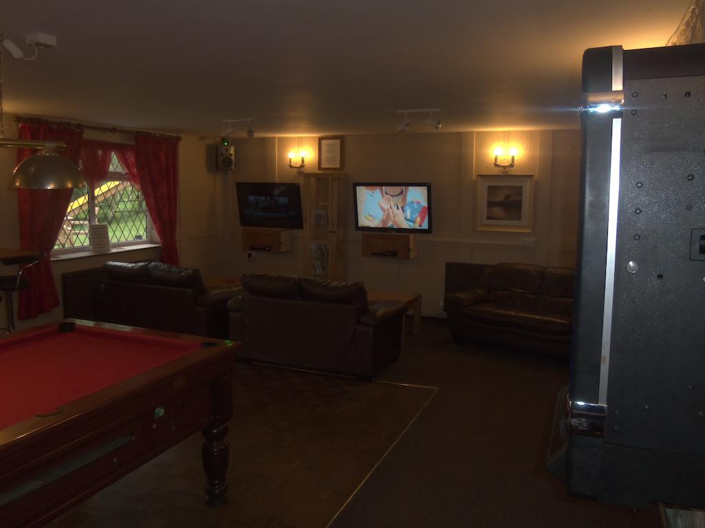 The Cross Inn Cauldon Екстер'єр фото