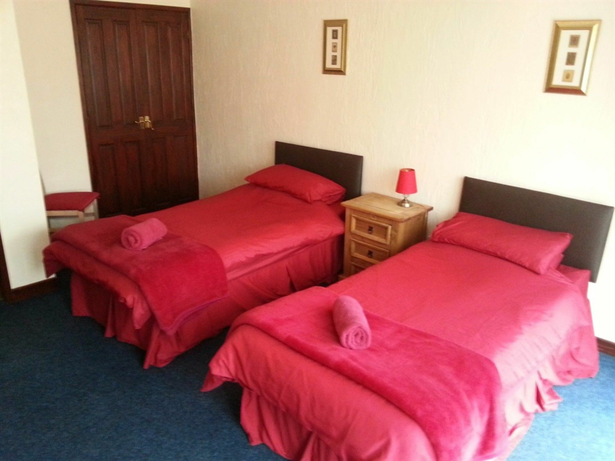 The Cross Inn Cauldon Екстер'єр фото